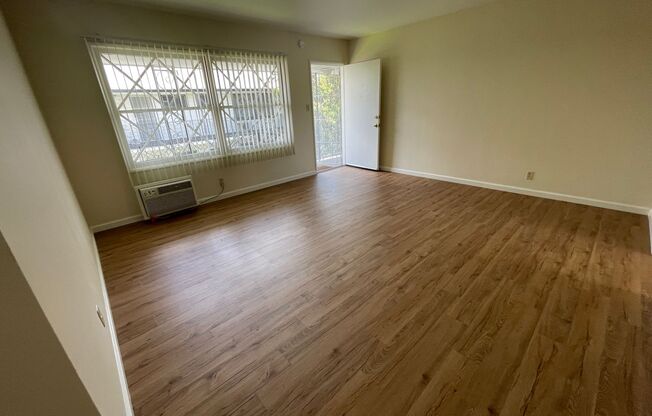 1137 E. California Ave. Glendale