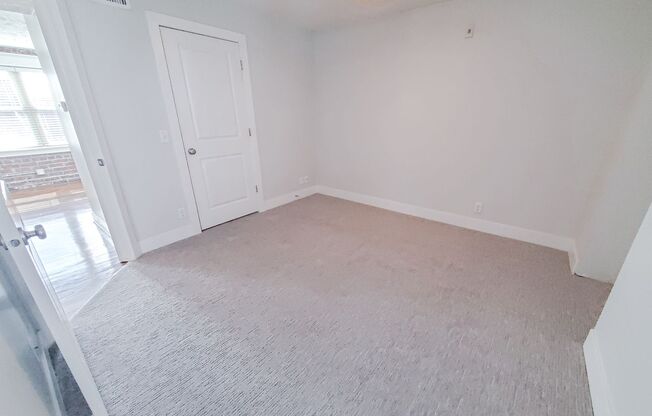1 bed, 1 bath, 650 sqft, $1,195, Unit Unit 303 A650 w/Nook