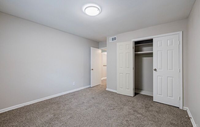 2 beds, 1.5 baths, 976 sqft, $1,400, Unit 2006-19