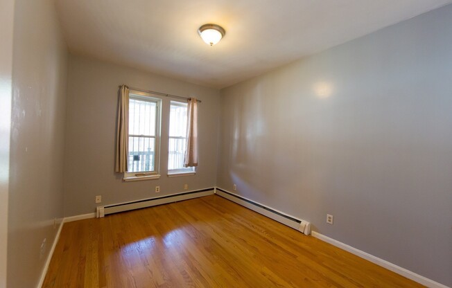 26 S HUNTINGTON AVE