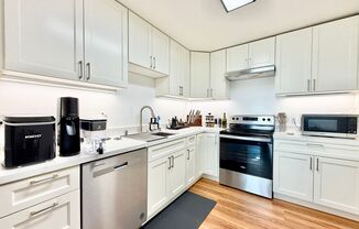 670 Hillside Blvd, Daly City