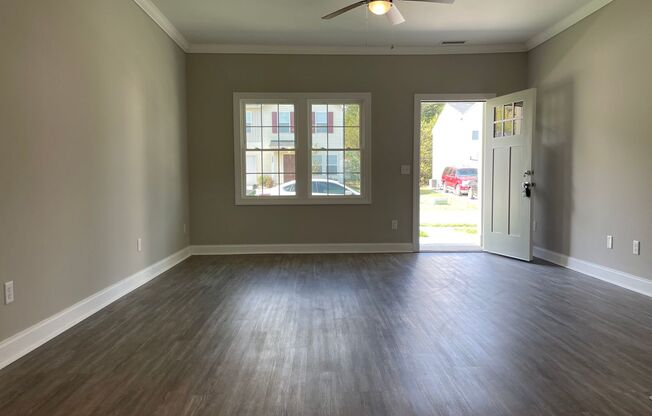 3BR New Construction Townhome in Hickory