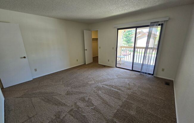 2 beds, 1.5 baths, $2,045