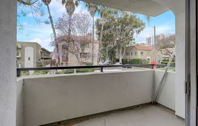 1 bed, 1 bath, 675 sqft, $2,898, Unit 102