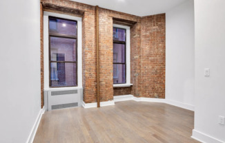 3 beds, 2 baths, $9,995, Unit 3I