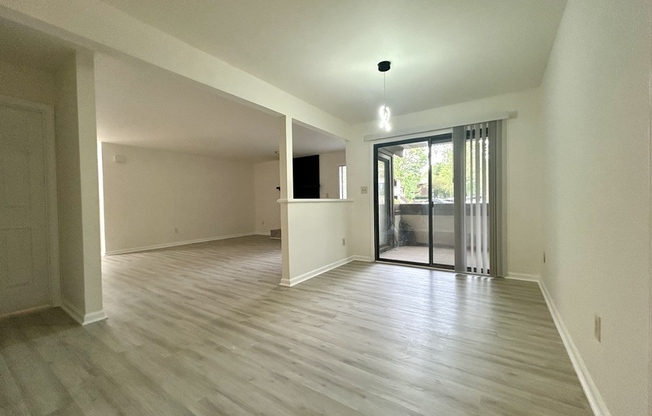 7253 WINERY LN