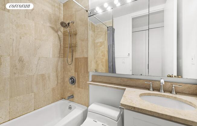 1 bed, 1 bath, 601 sqft, $4,100, Unit 22I