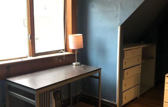 Studio, 1 bath, $1,450, Unit 11