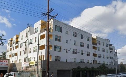3411 CRENSHAW BLVD