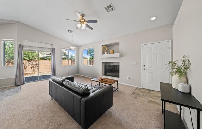 Fully Furnished Single Story Near Silverado Ranch