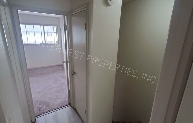 2 beds, 1.5 baths, 852 sqft, $1,450, Unit 013