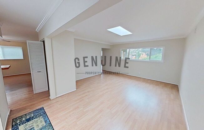 $500 Off 1st Month ~ 3 Bedroom Home with Bonus Sunroom on Cul de Sac Lot ~ 2 Car Garage ~ Located Near 405