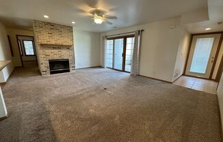 2 beds, 2 baths, $2,200