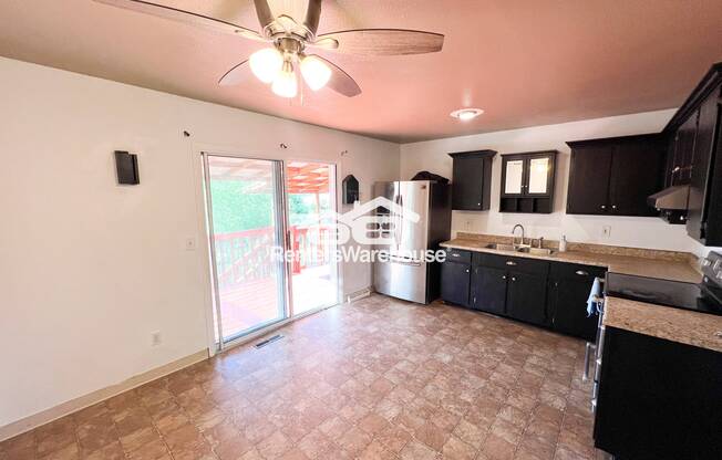 14805 E 25 AVE