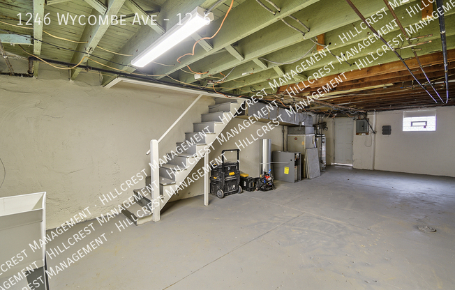 1246 WYCOMBE AVE