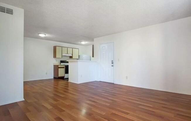 Condo in Kissimmee now available!