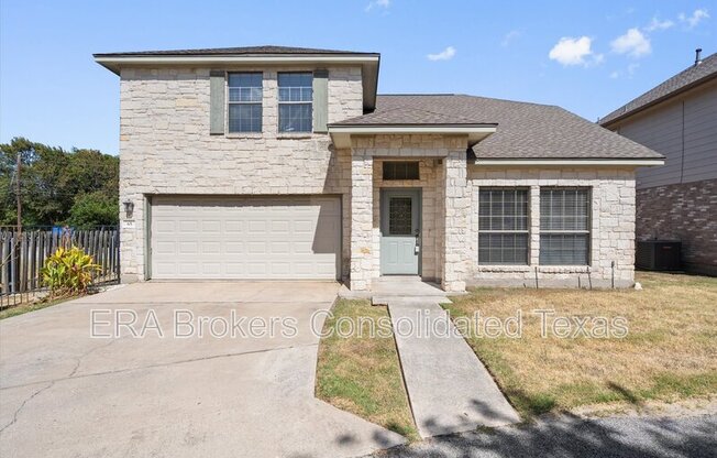 8800 HAZELHURST DR