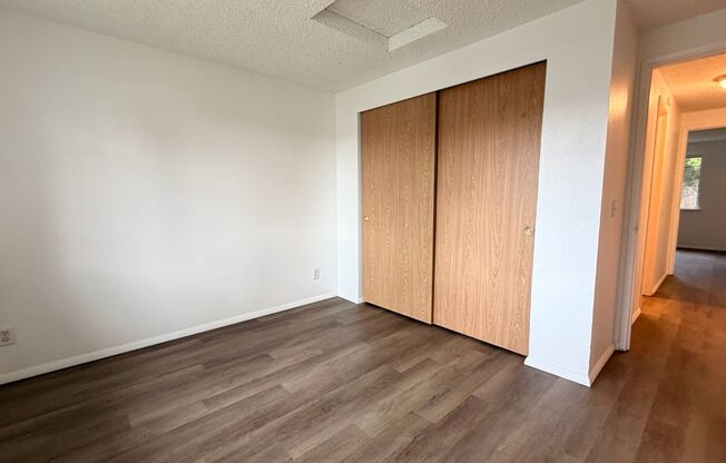 2 beds, 1 bath, 834 sqft, $1,680, Unit Q202