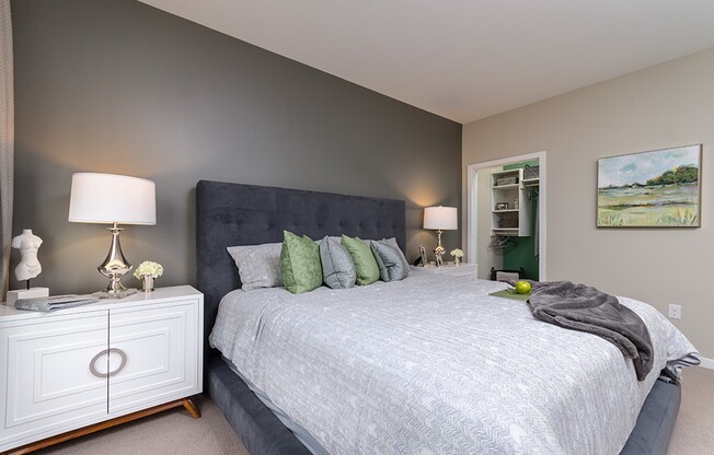 1 bed, 1 bath, $1,936, Unit 3105