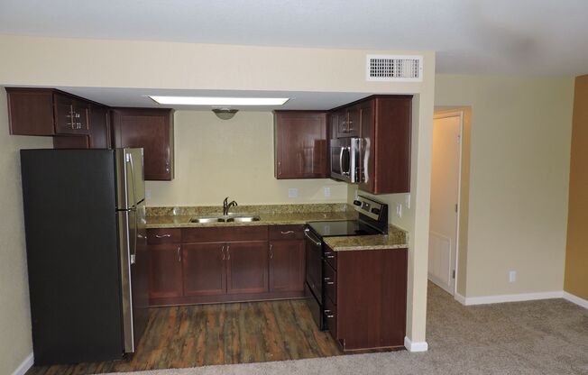 Long term rental with great amenities!