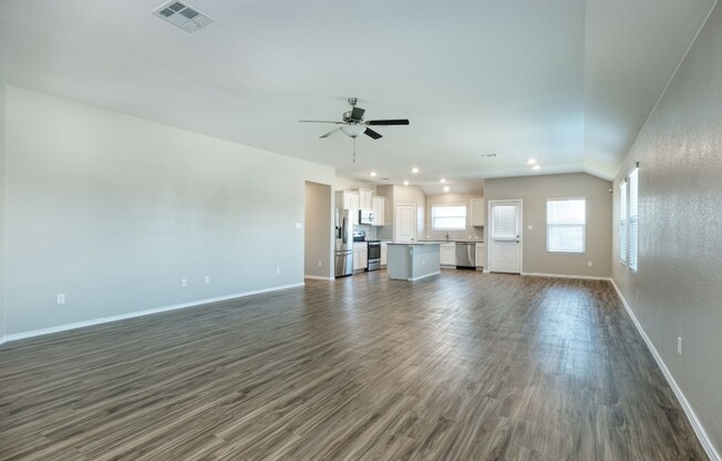 111 MTN MAPLE ST