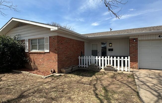 Beautiful Home on Mesa Circle!