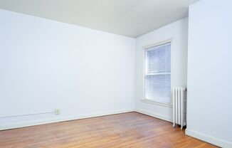 1 bed, 1 bath, 650 sqft, $1,115, Unit 304