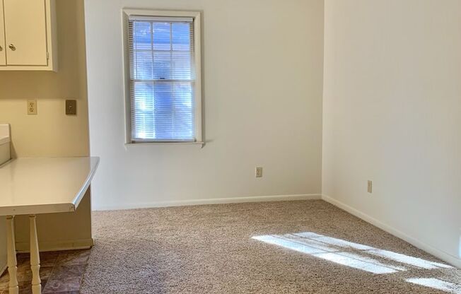 1402-F Gorman Street ~ 1 bedroom apartment with water included. Conveniently located just a few minutes from downtown Raleigh.