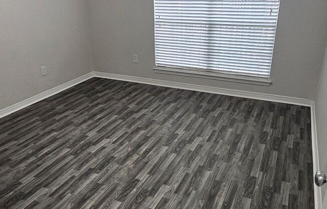 1 bed, 1 bath, 732 sqft, $1,250, Unit 06205