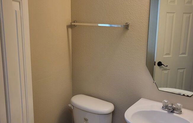 126 Nemo Ct. Arlington, TX 76010