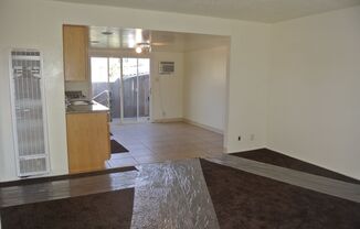 2 beds, 1 bath, 700 sqft, $1,700