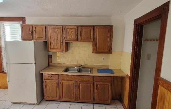 1 bed, 1 bath, 800 sqft, $2,000, Unit 2