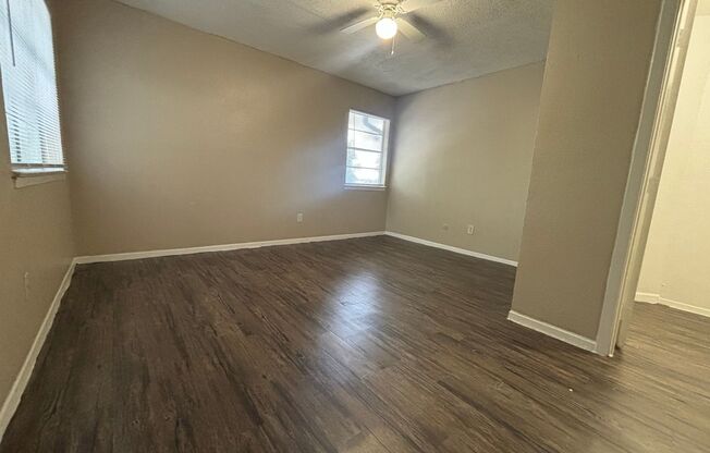 1 bed, 1 bath, 725 sqft, $1,350, Unit 1028