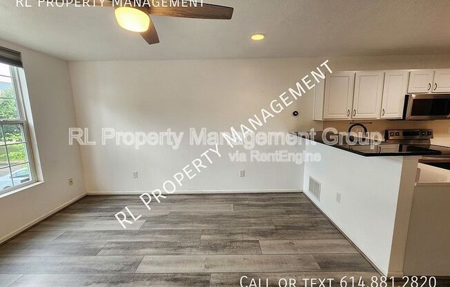 216 OXFORD OAK DR