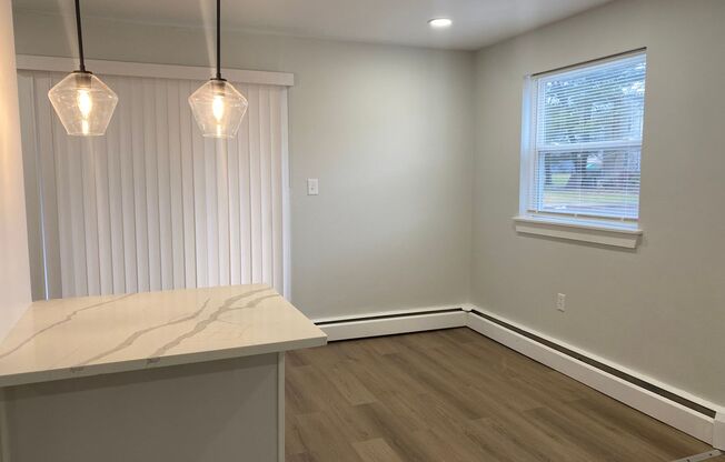 1 bed, 1 bath, $1,725, Unit 401