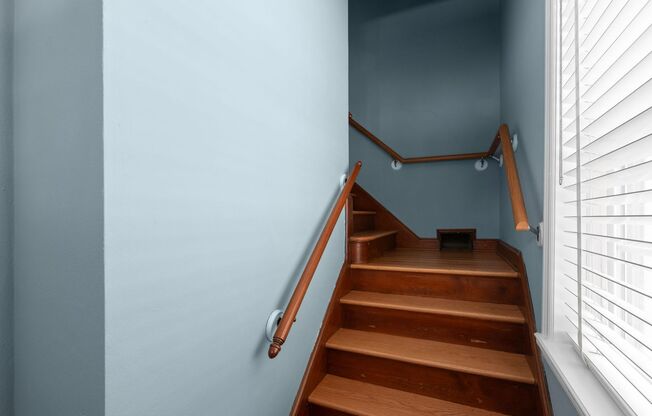 7710 BROOKLINE TERRACE | RICHMOND HEIGHTS 63117