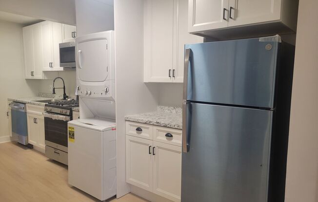 Charming 3 BR/1 BA Apartment in Trinidad!