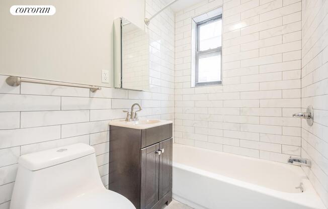 31 38 34 ST