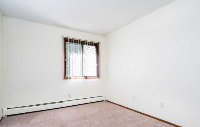 2 beds, 1 bath, 1,020 sqft, $1,395, Unit 295-203