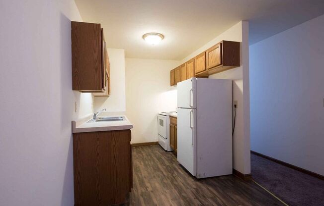 2 beds, 1 bath, 950 sqft, $1,285, Unit 105