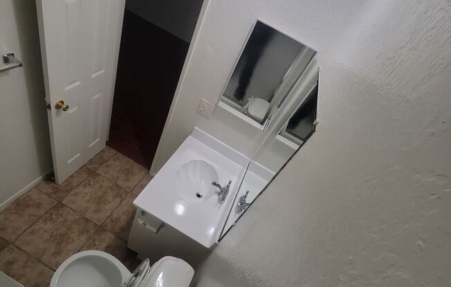 1 bed, 1 bath, $1,600