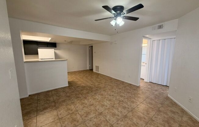 1 bed, 1 bath, 500 sqft, $995, Unit 117