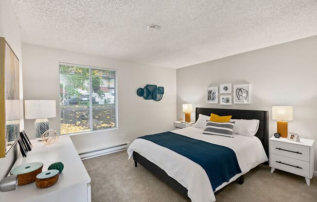 CityScape: Leasing Specials! Newly Renovated Premier Location in Bellevue, Rooftop Entertainment Area