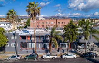 4575 Maplewood Ave.