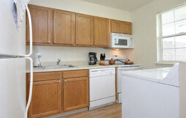 2 beds, 1 bath, 1,173 sqft, $1,745, Unit K04