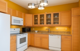 2 beds, 2 baths, 1,067 sqft, $2,500, Unit 107
