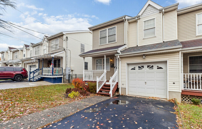 283 MUHAMMAD ALI AVE