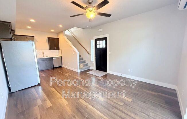 1530 NW 29 PL