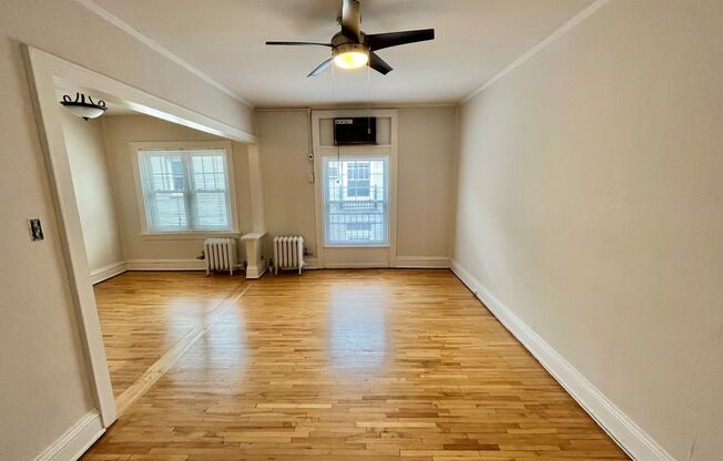 1 bed, 1 bath, 750 sqft, $1,195, Unit 306