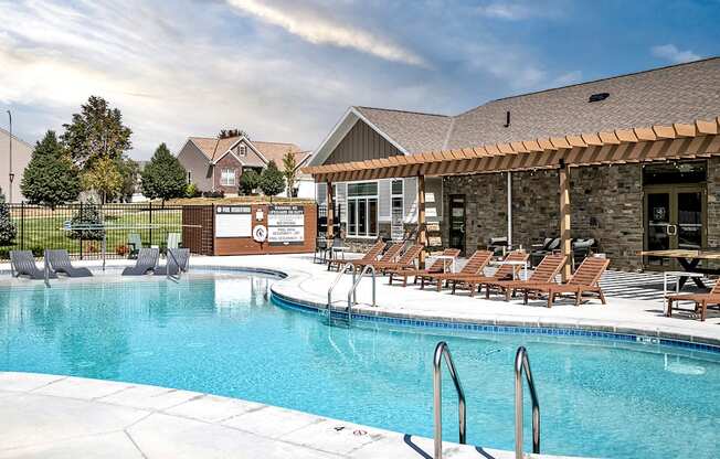 Luxurious Pool at Hanover Flats in Bennington, NE